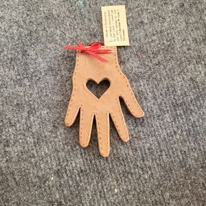 Vintage Gail Laura heart and hand ornament